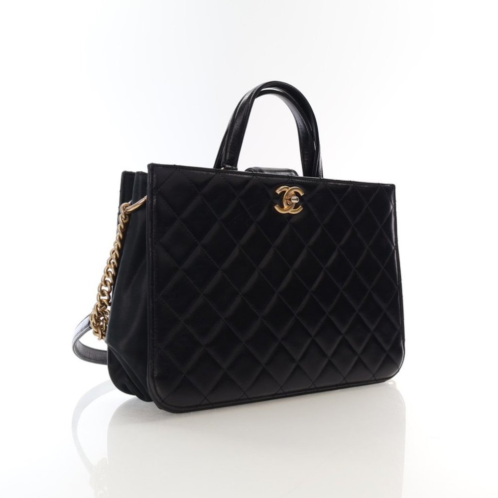 Chanel Black Calfskin Tote Bag - Picture 2 of 14